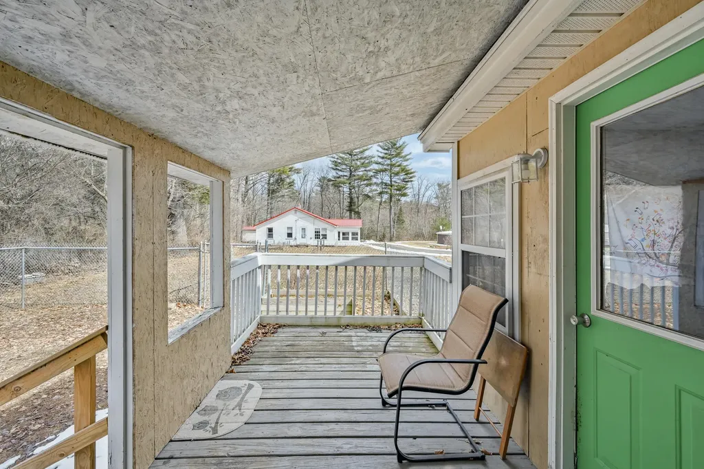 40 Saint James Street Skowhegan ME 04976