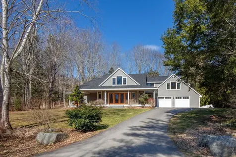 8 Norumbega Drive Camden ME 04843