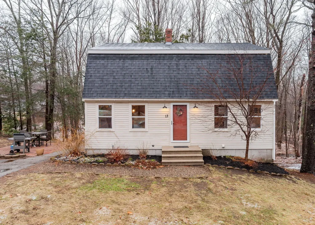 13 Sugar Hill Road Sanford ME 04073