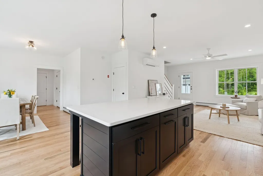 16 Holbrook Farms Way Scarborough ME 04074