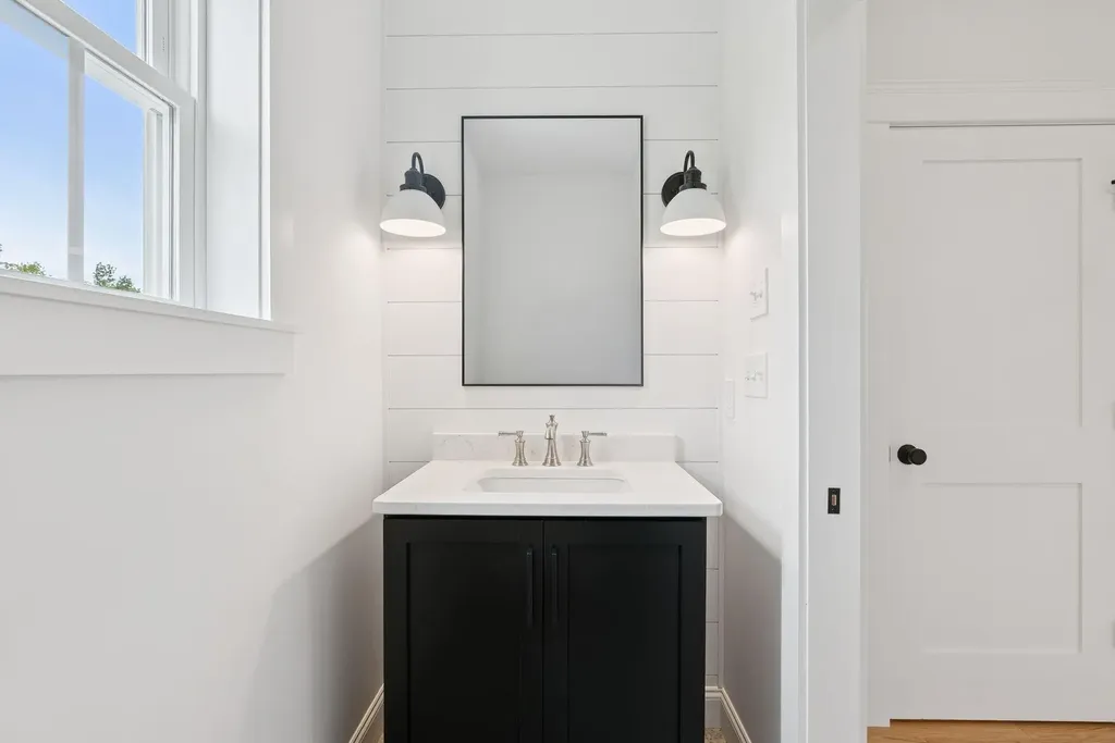 16 Holbrook Farms Way Scarborough ME 04074