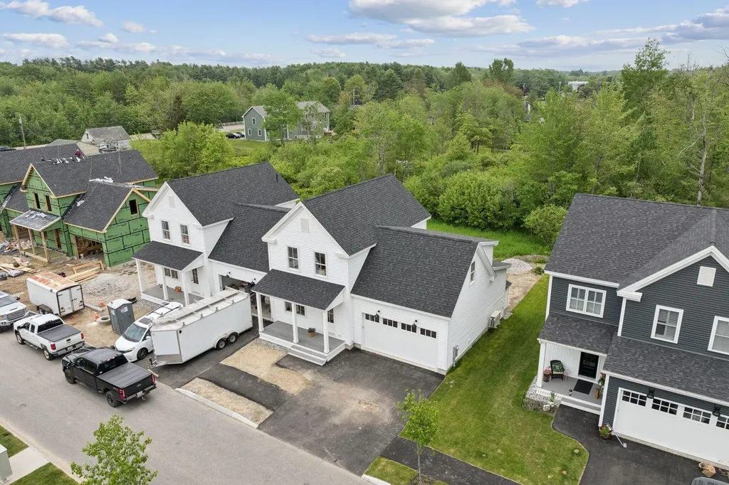 16 Holbrook Farms Way Scarborough ME 04074
