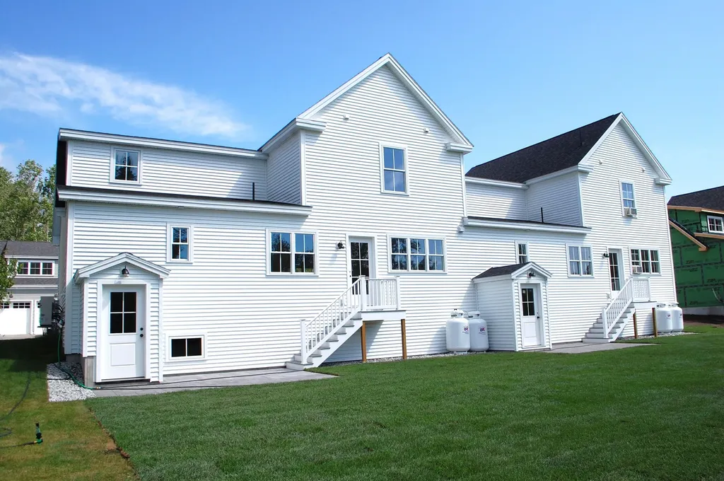 16 Holbrook Farms Way Scarborough ME 04074