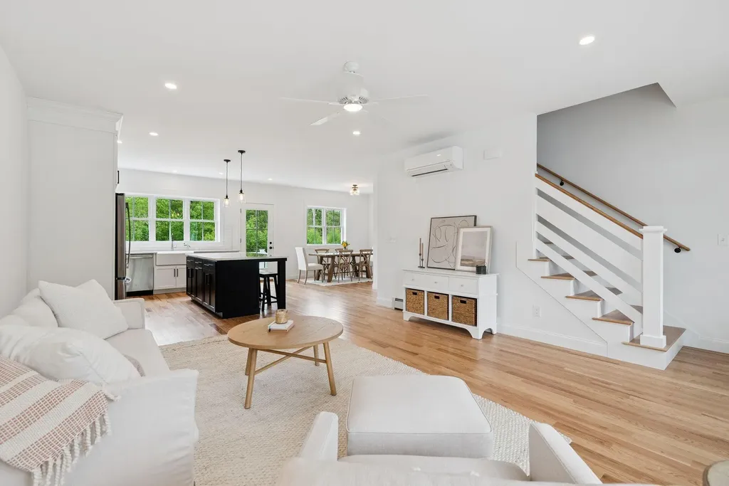 16 Holbrook Farms Way Scarborough ME 04074