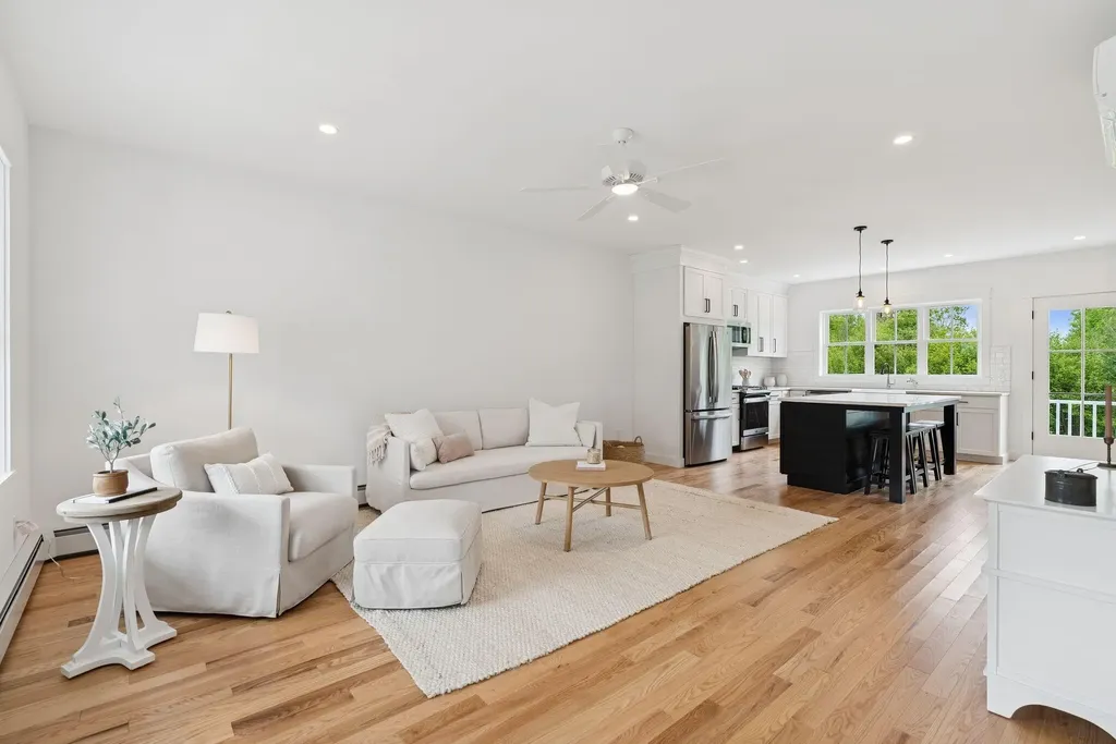 16 Holbrook Farms Way Scarborough ME 04074