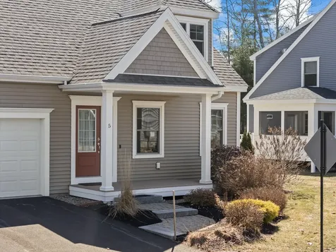 5 Creeks Edge Drive Saco ME 04072
