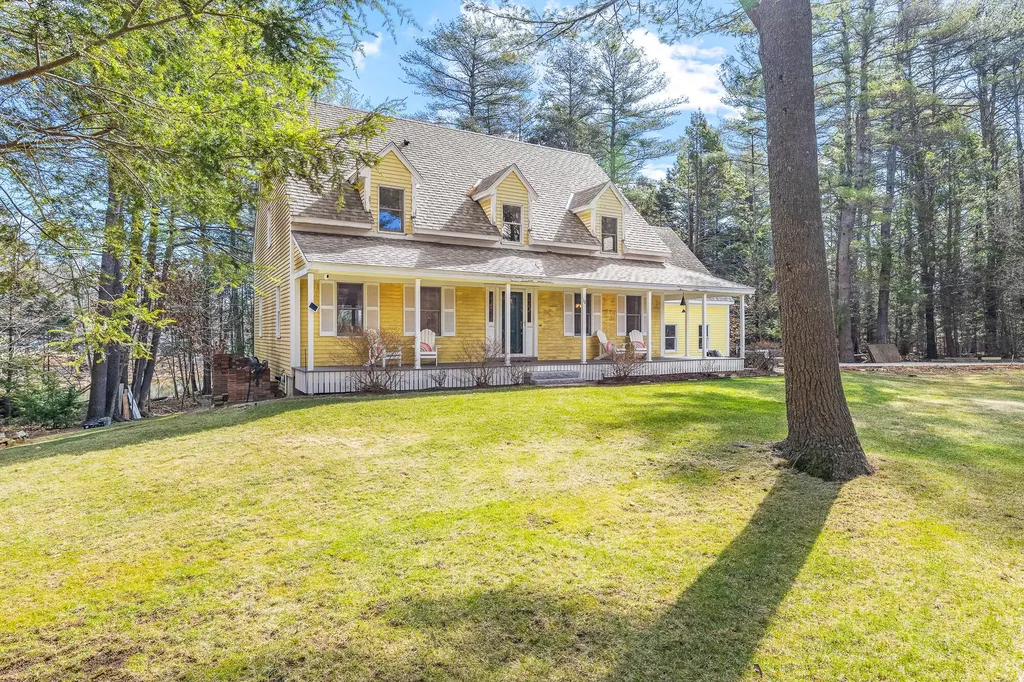 12 Foxtail Drive York ME 03909
