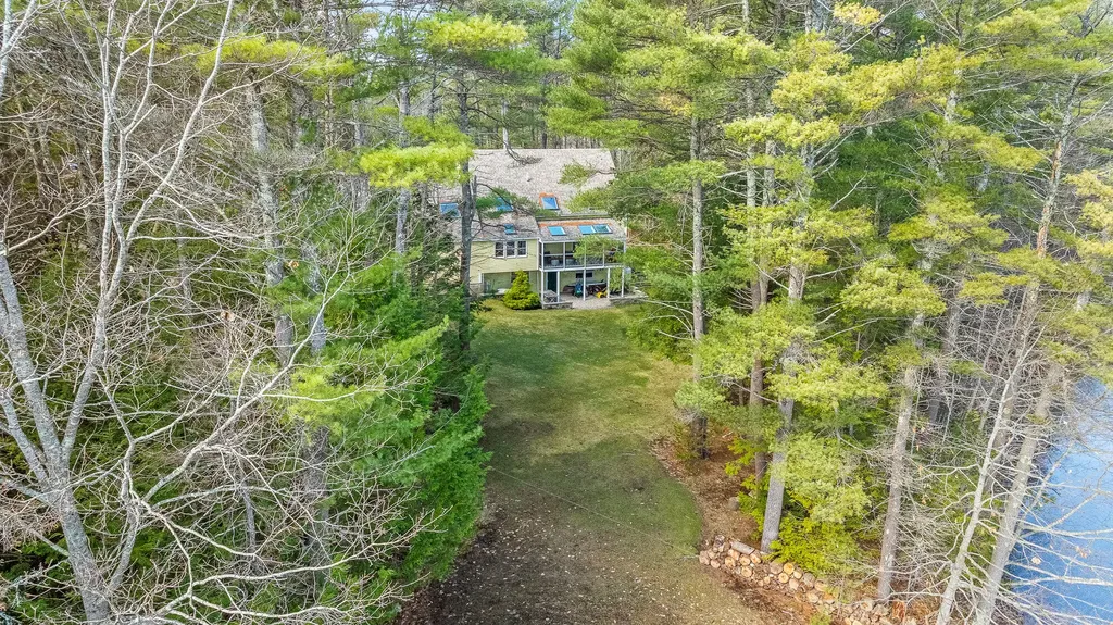 12 Foxtail Drive York ME 03909