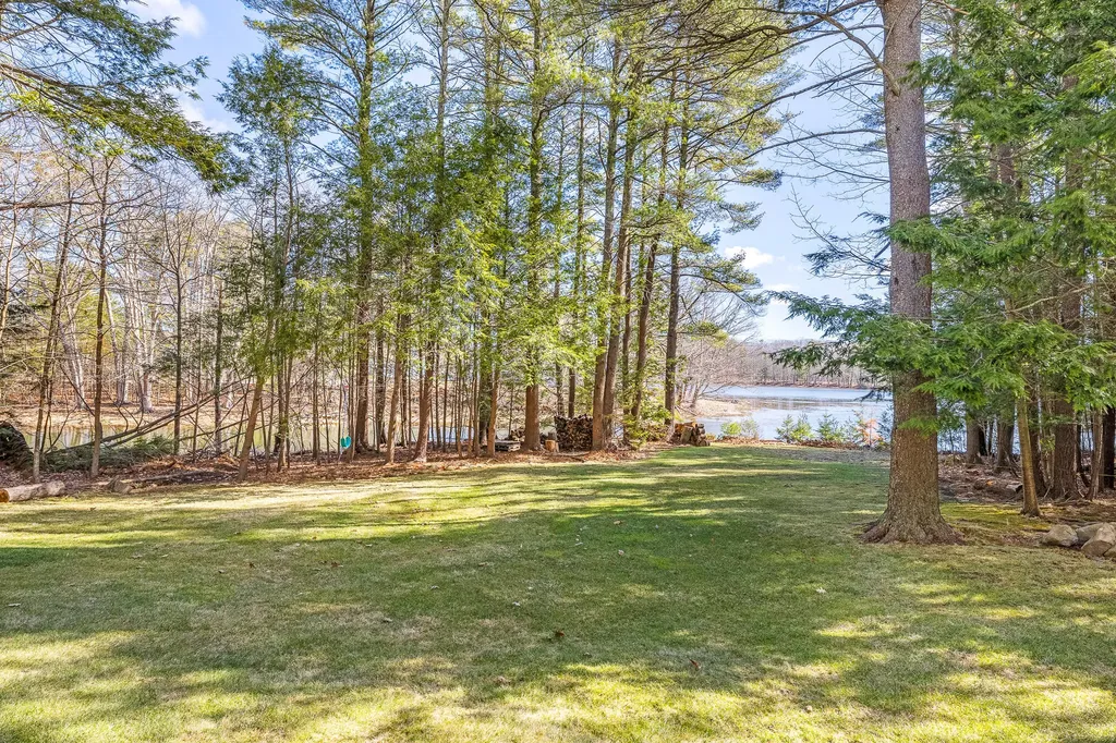 12 Foxtail Drive York ME 03909