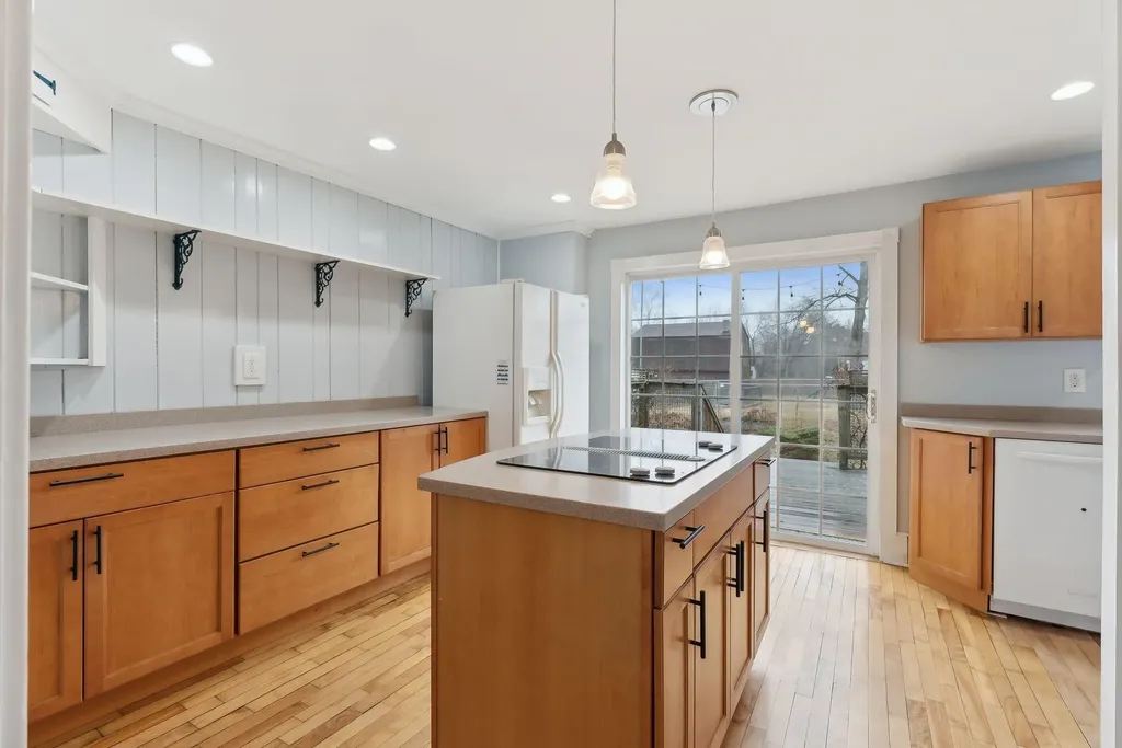 263 Ray Street Portland ME 04103