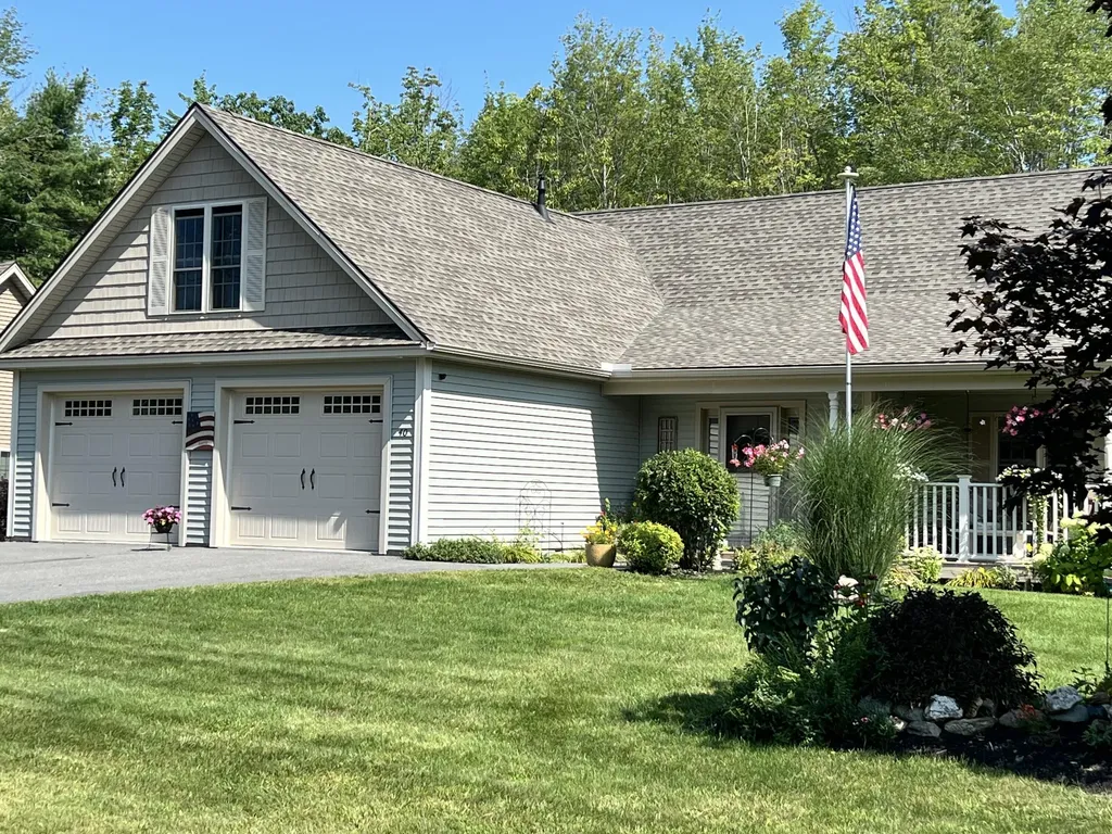 40 Chickadee Lane Hampden ME 04444
