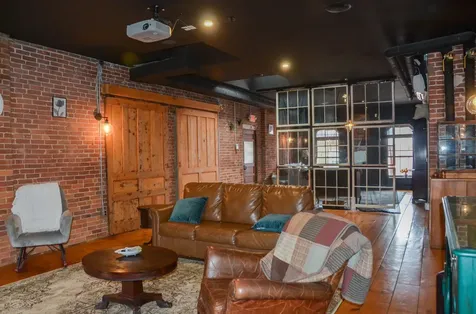 252 Water Street Gardiner ME 04345