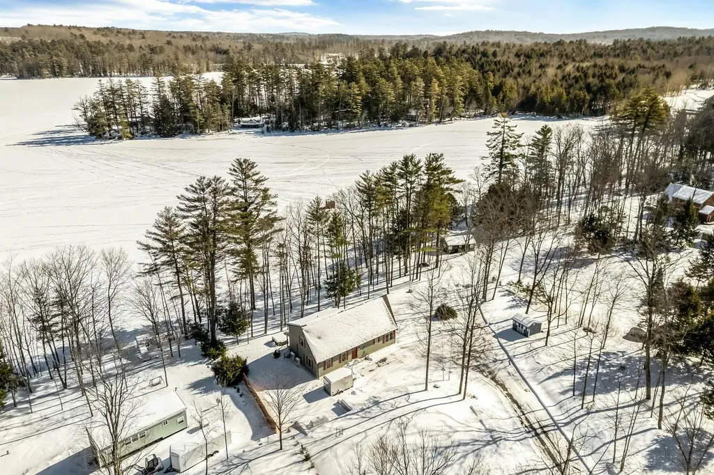 67 Poulin Drive Readfield ME 04355