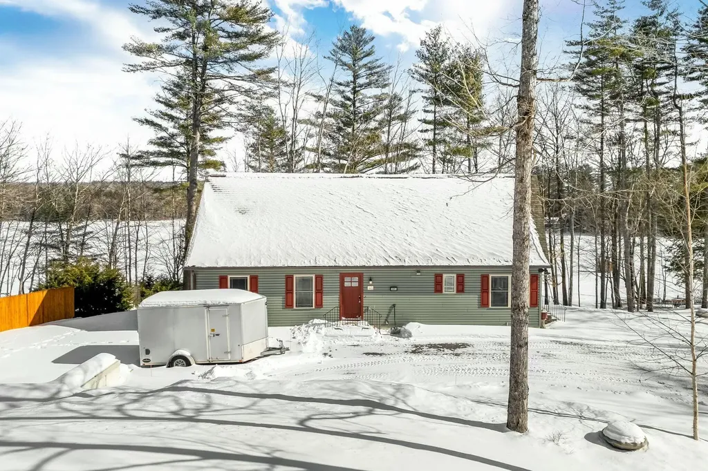 67 Poulin Drive Readfield ME 04355