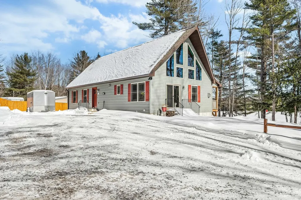 67 Poulin Drive Readfield ME 04355
