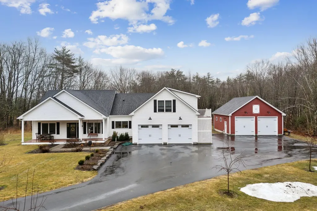 184 Thompson Road Arundel ME 04046