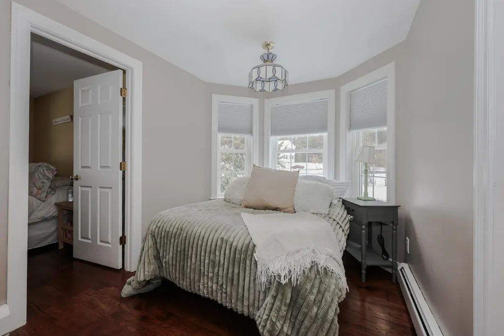 2 Deer Run Circle Arundel ME 04046