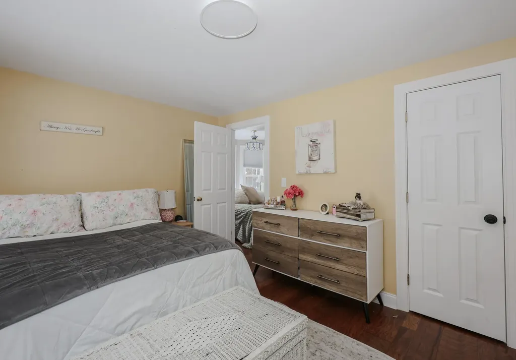 2 Deer Run Circle Arundel ME 04046