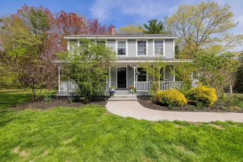 2 Deer Run Circle Arundel ME 04046