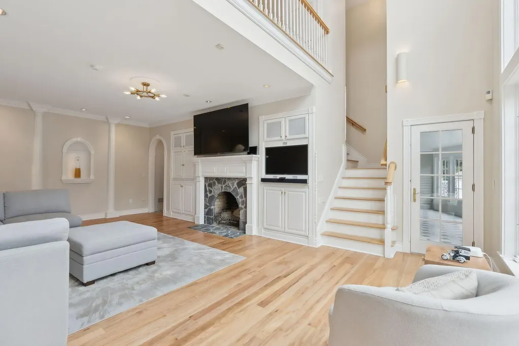 13 Streamwood Lane Falmouth ME 04105