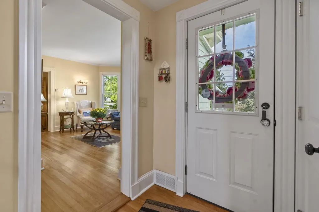 30 Linden Street Rockland ME 04841