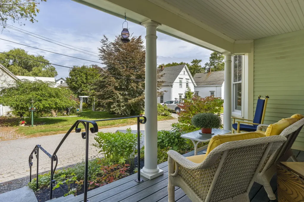 30 Linden Street Rockland ME 04841
