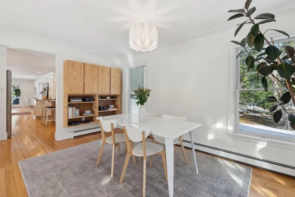 15 Kirkwood Road Scarborough ME 04074