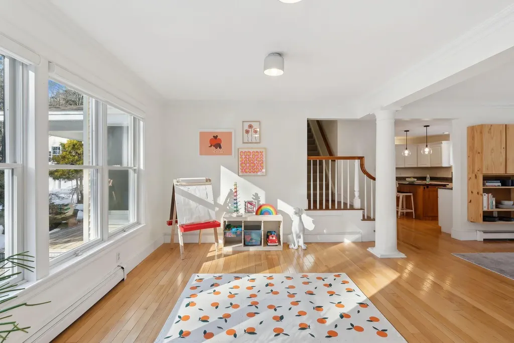 15 Kirkwood Road Scarborough ME 04074