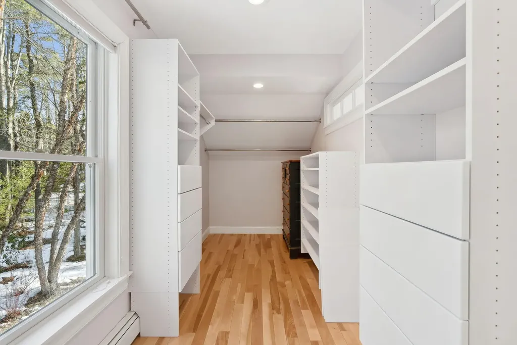 15 Kirkwood Road Scarborough ME 04074