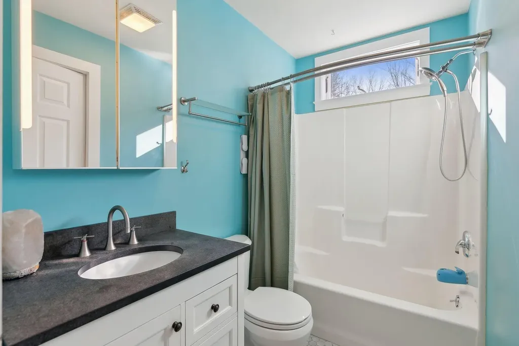 15 Kirkwood Road Scarborough ME 04074