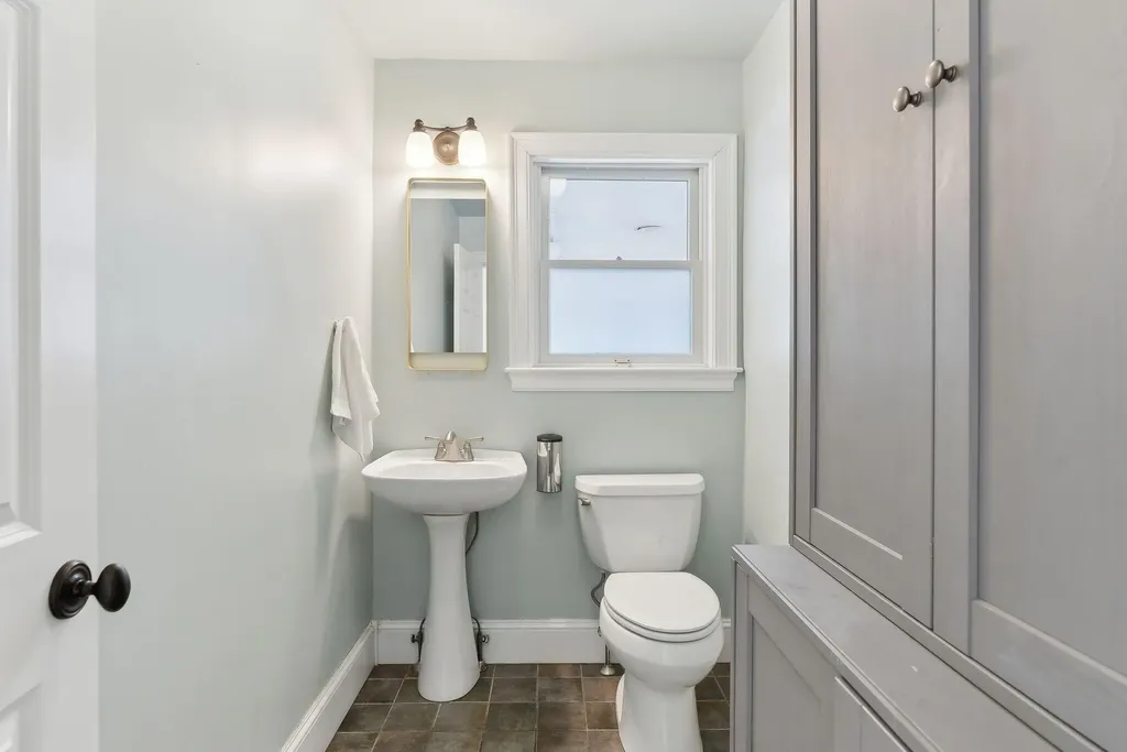 15 Kirkwood Road Scarborough ME 04074