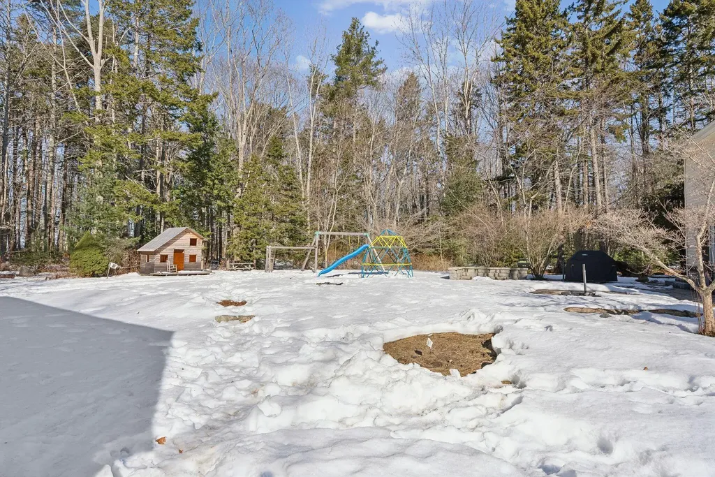 15 Kirkwood Road Scarborough ME 04074