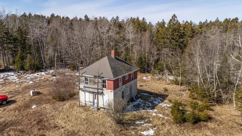 206 Main Road Islesboro ME 04848