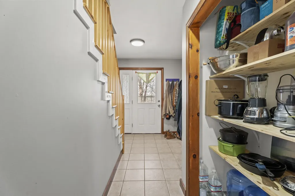 130 Old Union Road Washington ME 04574