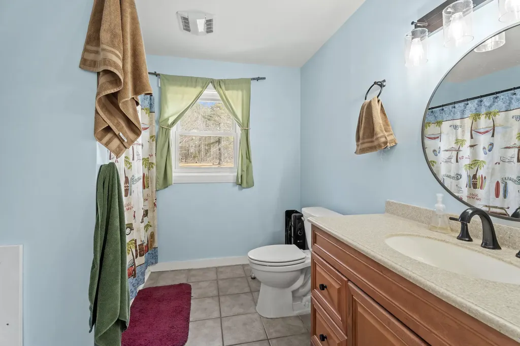 130 Old Union Road Washington ME 04574