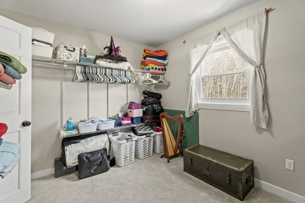 130 Old Union Road Washington ME 04574