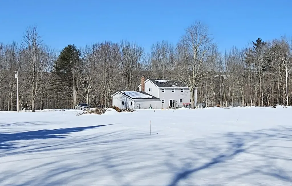 130 Old Union Road Washington ME 04574