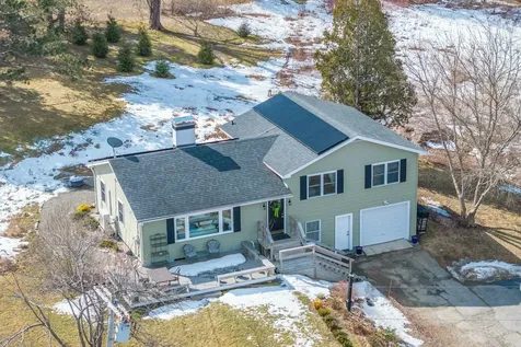 11 Sunrise Terrace Thomaston ME 04861