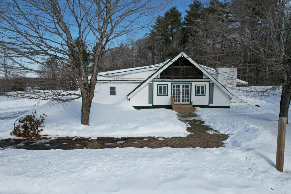 2015 New Vineyard Road New Vineyard ME 04956