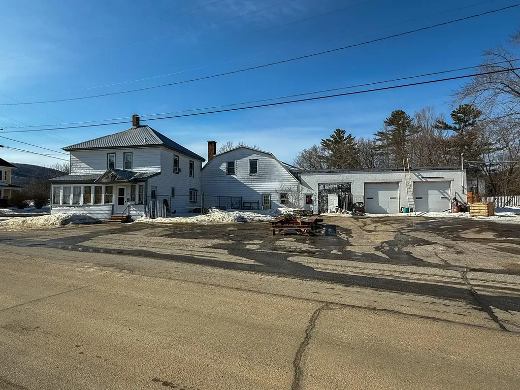 24 Porter Bridge Road Mexico ME 04257