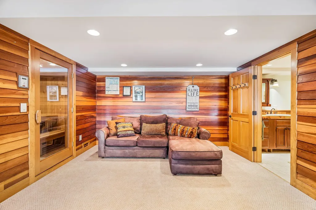 29 W Cove Point Greenville ME 04441