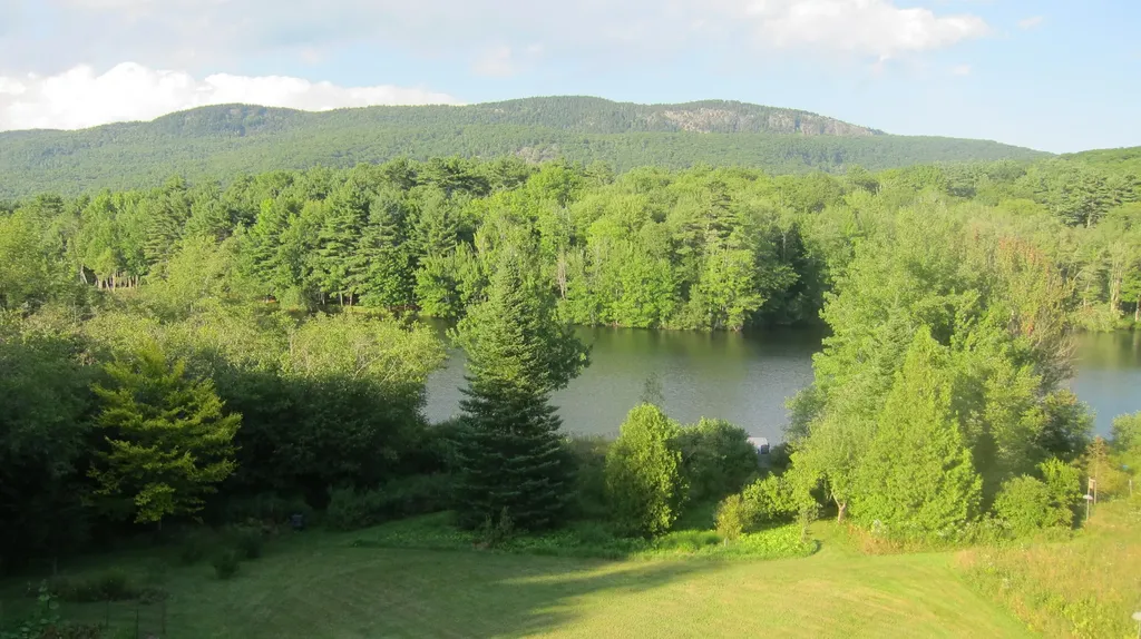 251 Washington Street Camden ME 04843