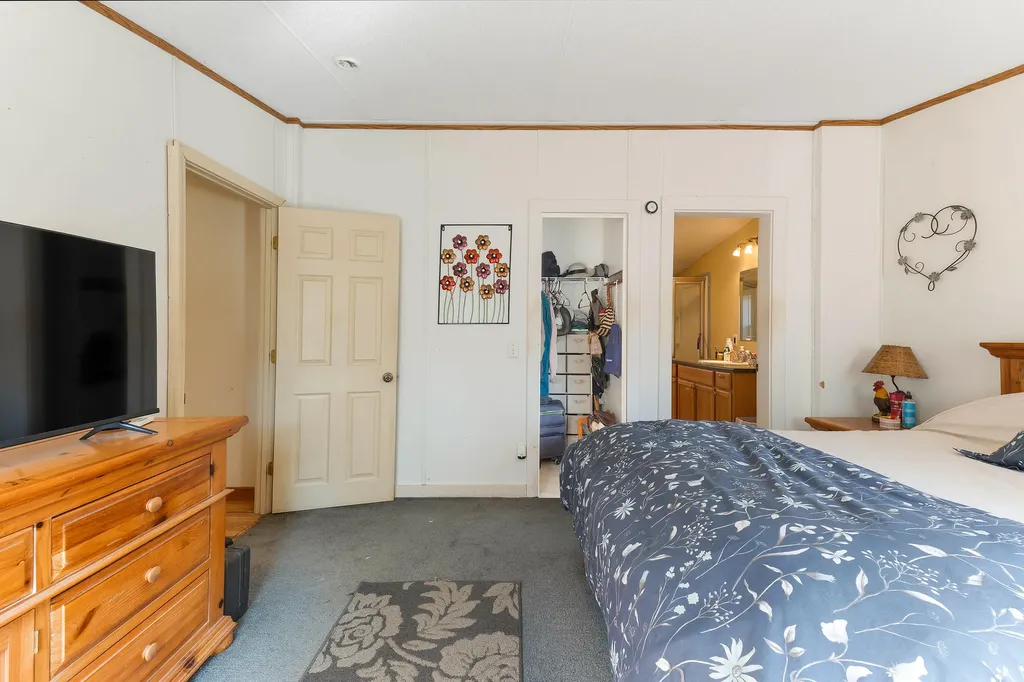 3 Balsam Drive Boothbay ME 04537