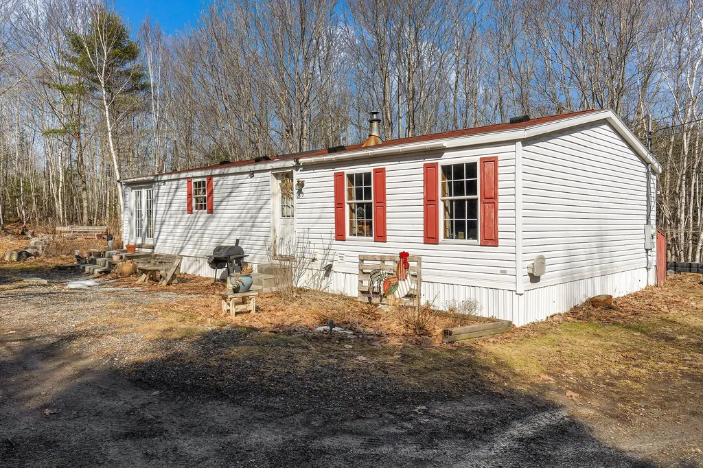 3 Balsam Drive Boothbay ME 04537