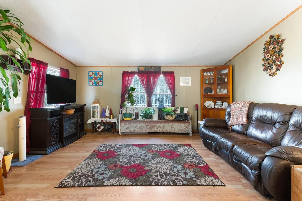 3 Balsam Drive Boothbay ME 04537