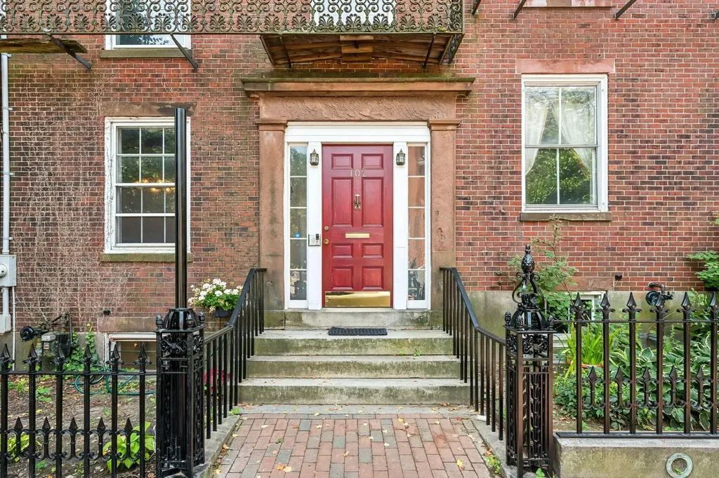 102 Park Street Portland ME 04101