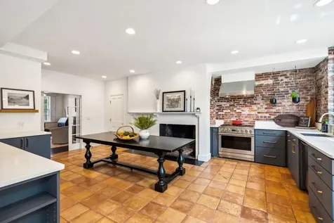 102 Park Street Portland ME 04101