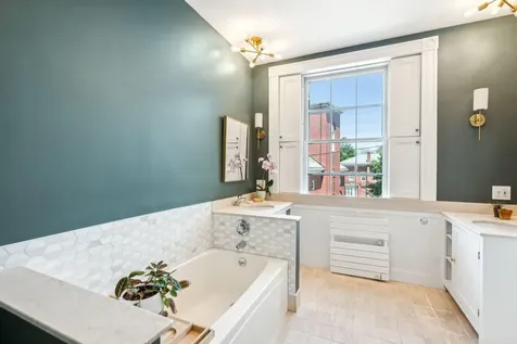 102 Park Street Portland ME 04101