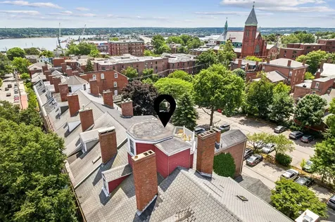 102 Park Street Portland ME 04101