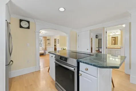 155 Pepperrell Road Kittery ME 03905